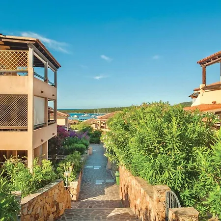 דירה 2 Beds With Air Conditioning And Private Veranda In Marinella Just 250 Mt From The Sea גולפו אראנצ'י